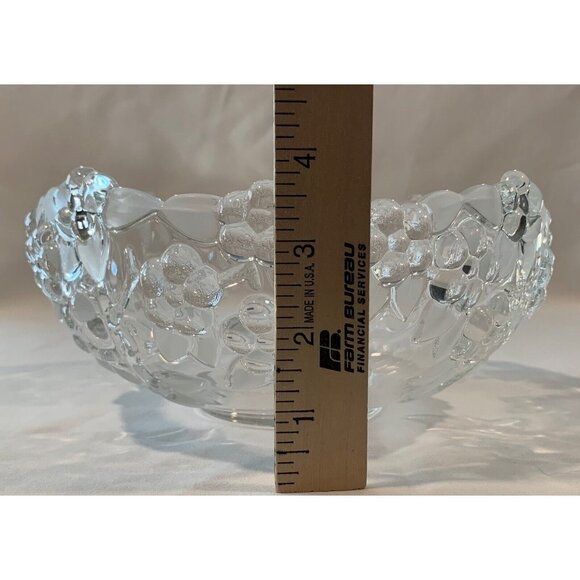 Mikasa Crystal Carmen Collection Frosted Bowl Floral Leaves Serving 8.75"x3.75" - Picture 9 of 12